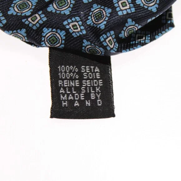Drake's NWT Neck Tie in Navy with Light Blue/White Geometric Pattern 100% Silk